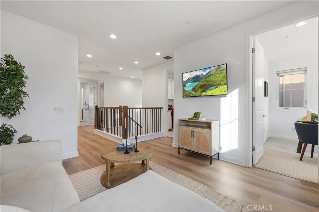 Additional image 21 of 20657 Walnut Circle, Porter Ranch, CA 91326