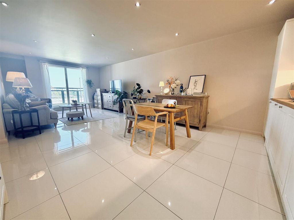 Additional image 9 of 2 bed flat for saleDenmark Street, Altrincham WA14