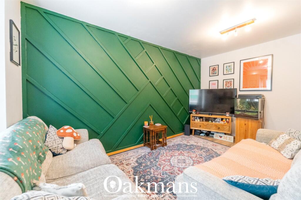 Margaret Llewelyn Davies Close, Redditch, Worcestershire, B98 photo 2