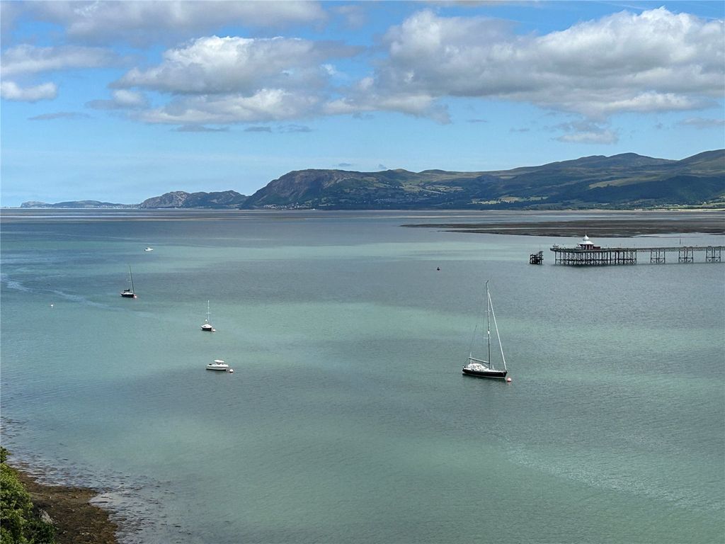 Additional image 29 of 2 bed flat for saleGlyn Garth Court, Menai Bridge, Isle Of Anglesey LL59