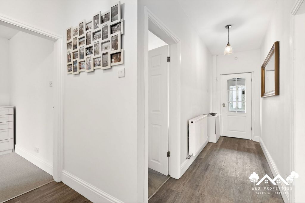Additional image 6 of 3 bed semi-detached house for saleGrafton Avenue, Baxenden, Accrington BB5