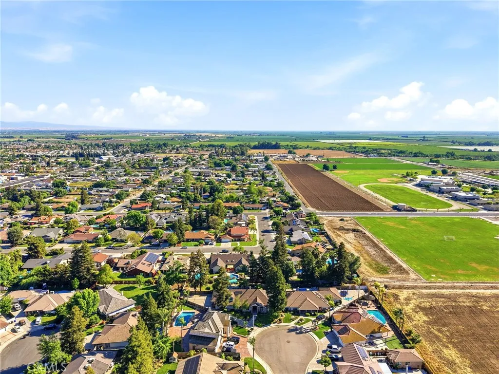 Additional image 87 of 412 N Kanai, Porterville, CA 93257