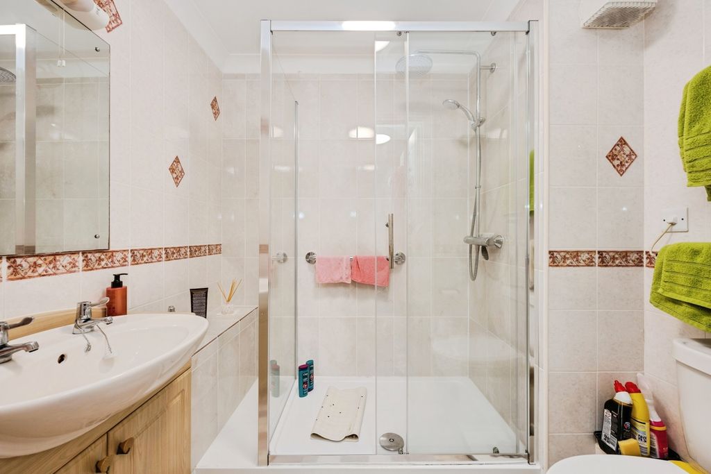 Additional image 15 of 1 bed flat for saleAlexandra Road, Gorseinon, Swansea SA4