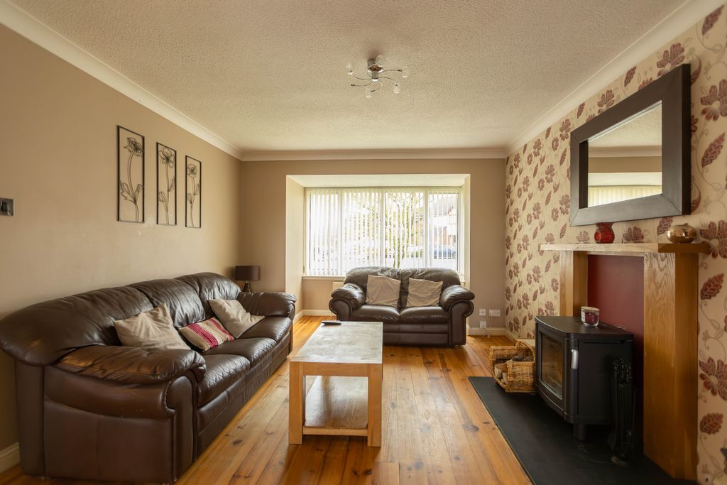 Additional image 3 of 3 bed detached house for saleSteading Drive, Alexandria G83