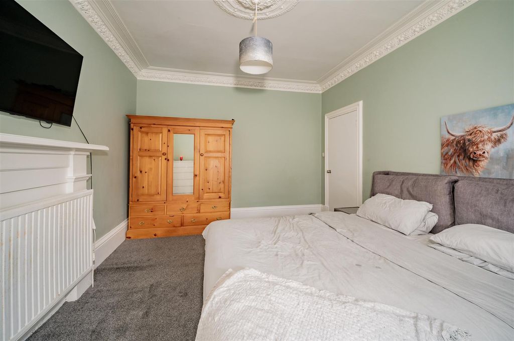 Additional image 9 of 3 bed flat for saleStrathmartine Road, Dundee DD3