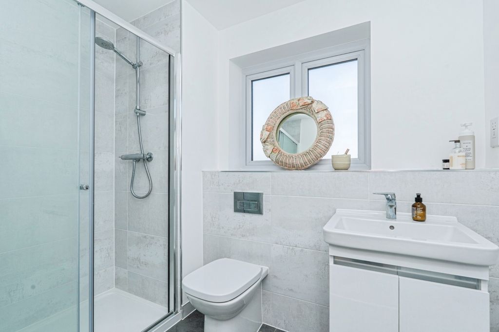 Additional image 18 of 5 bed detached house for saleHospital Road, Wellesley, Aldershot, Hampshire GU11