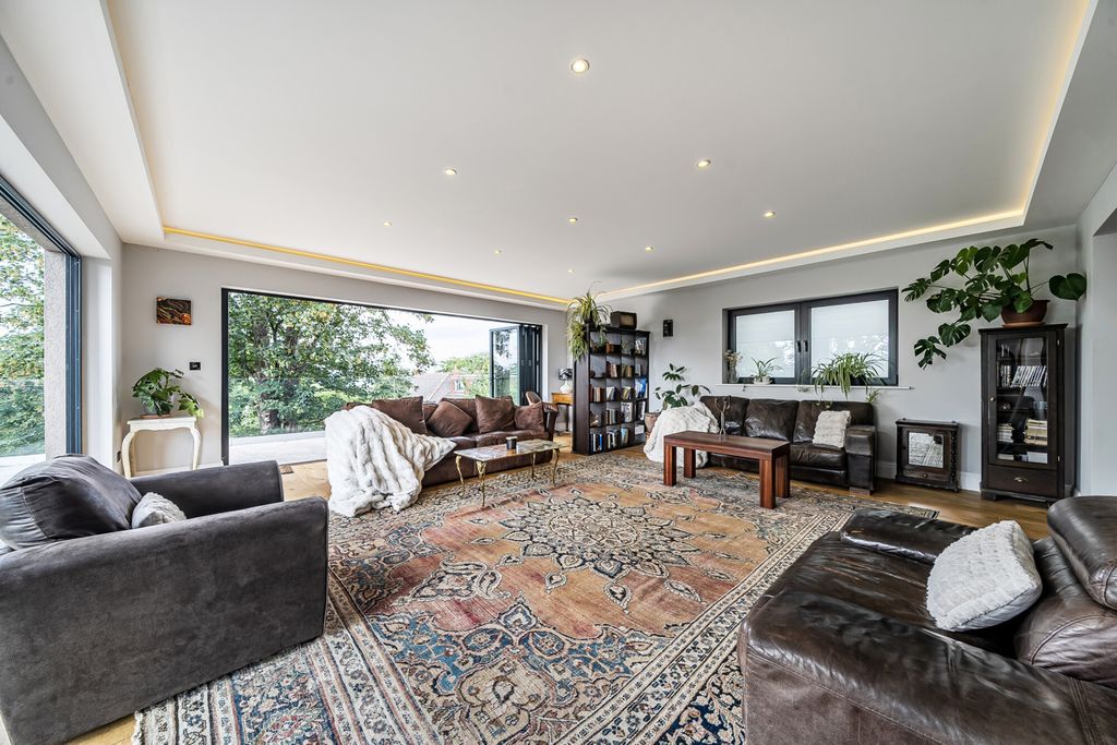 Additional image 50 of 5 bed detached house for saleFremantle Road, Belvedere DA17