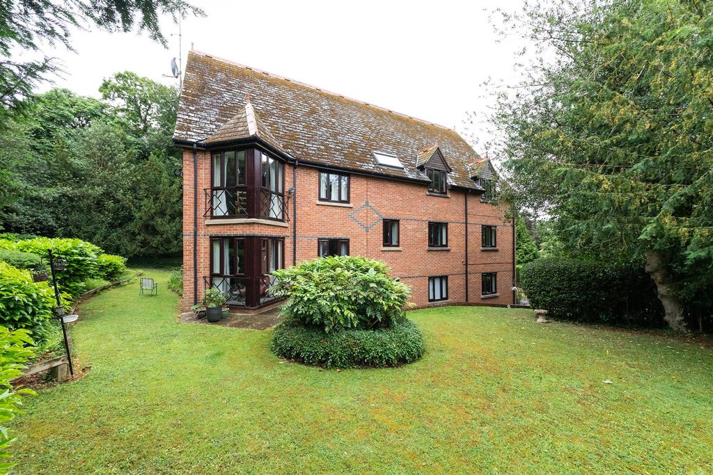 Additional image 12 of 2 bed flat for saleHornbeam Close, Woodlands, Banbury OX16