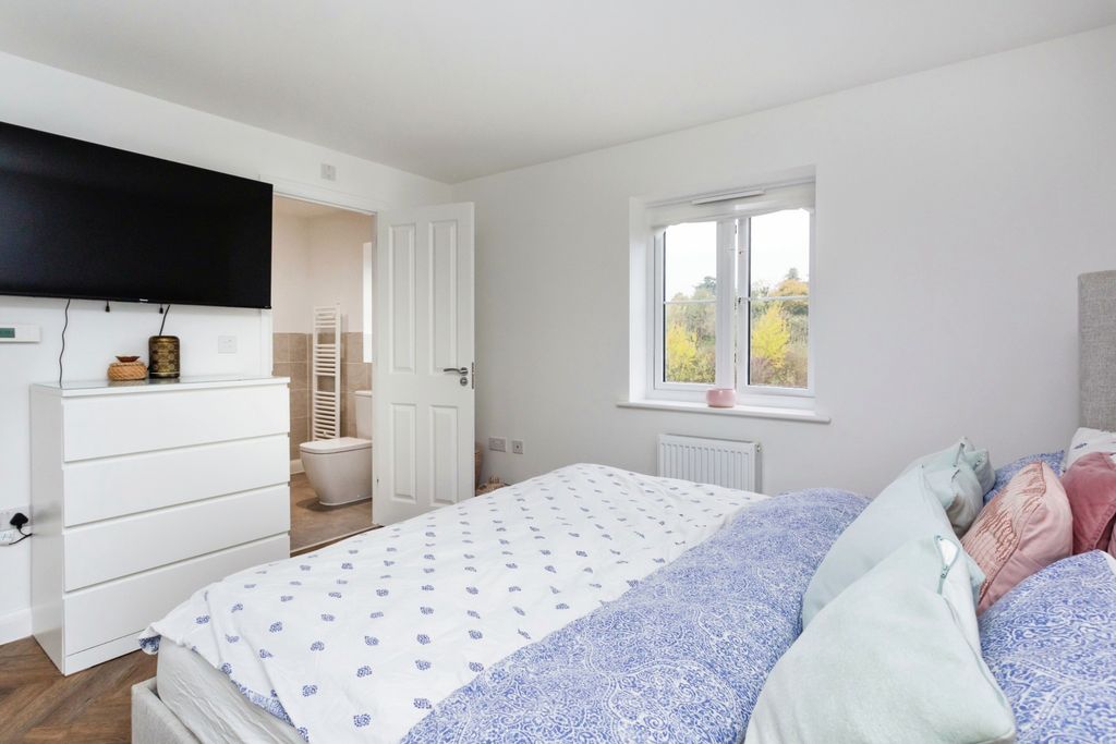 Additional image 11 of 4 bed detached house for saleRomford Close, Bicester OX26