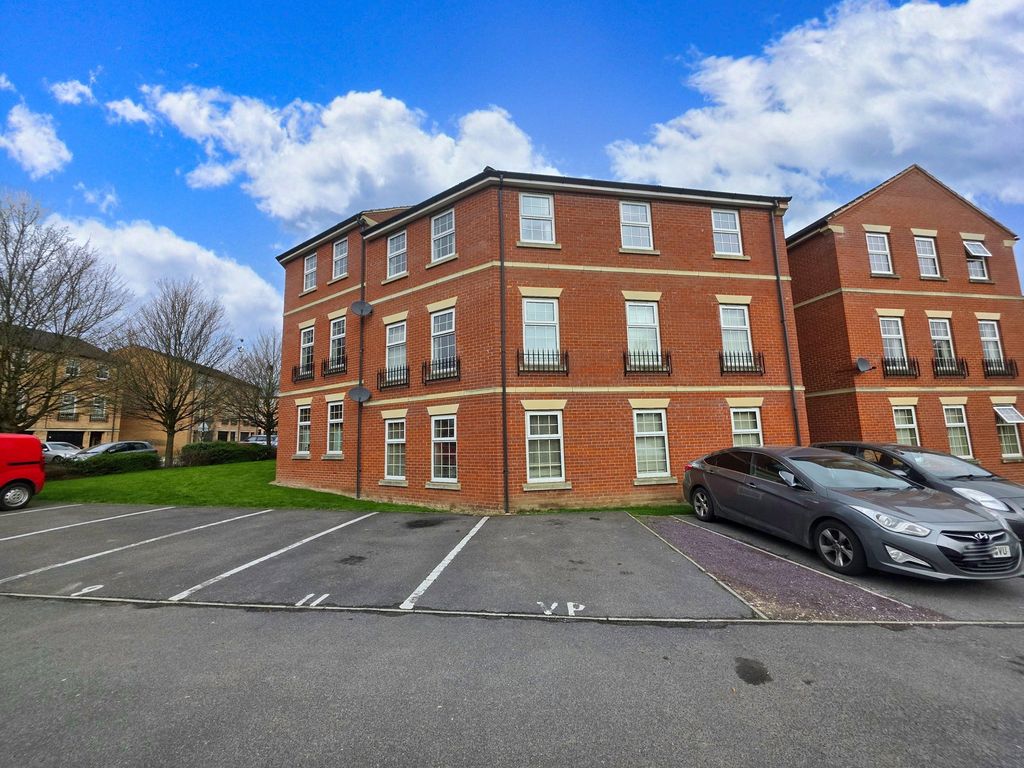 2 bed flat for saleAshram Court, Barnsley S70