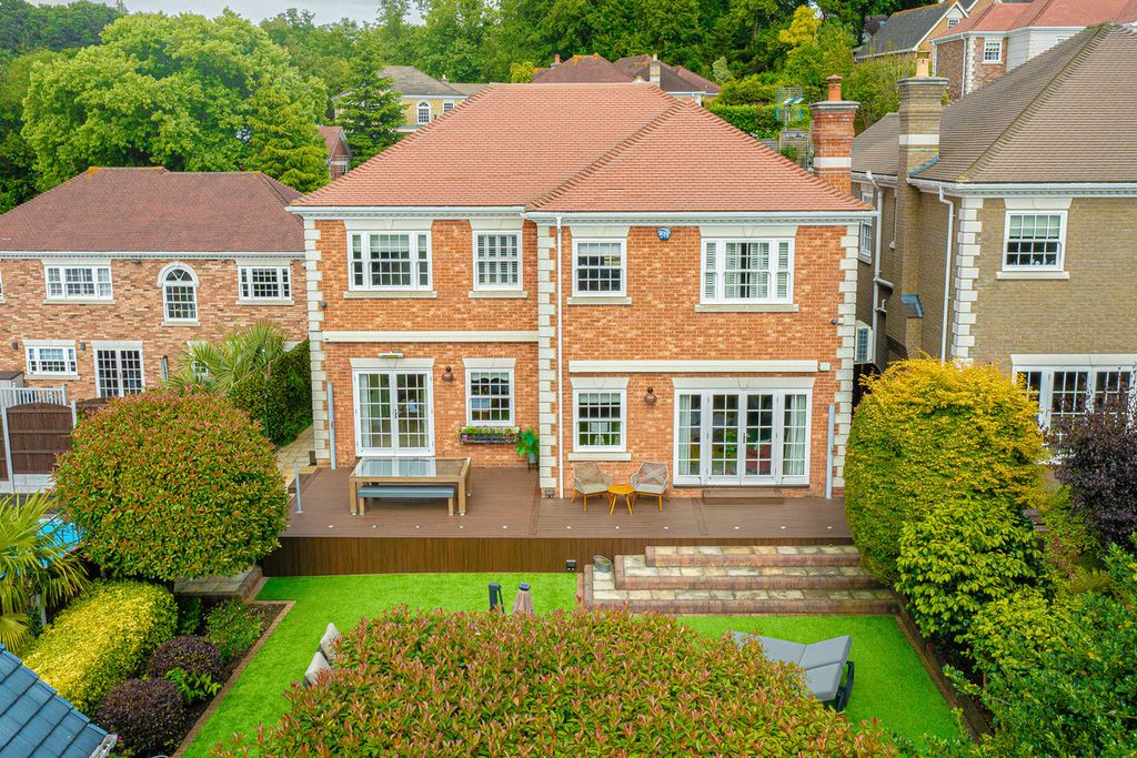 Additional image 49 of 5 bed detached house for saleVicarage Heights, Benfleet SS7
