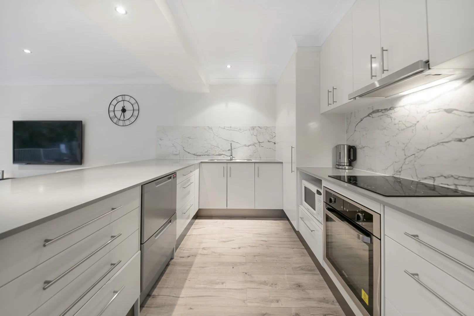 Additional image 5 of 1/49 Broadwater Street, Runaway Bay QLD 4216