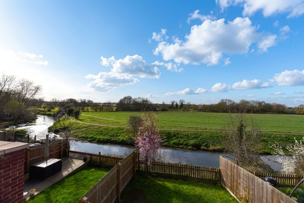 Additional image 8 of 4 bed semi-detached house for saleWharf Mews, Biggleswade SG18