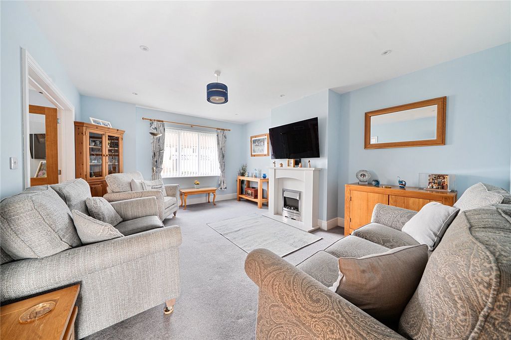 Additional image 2 of 4 bed detached house for saleHarvest Close, Roundswell, Barnstaple, Devon EX31