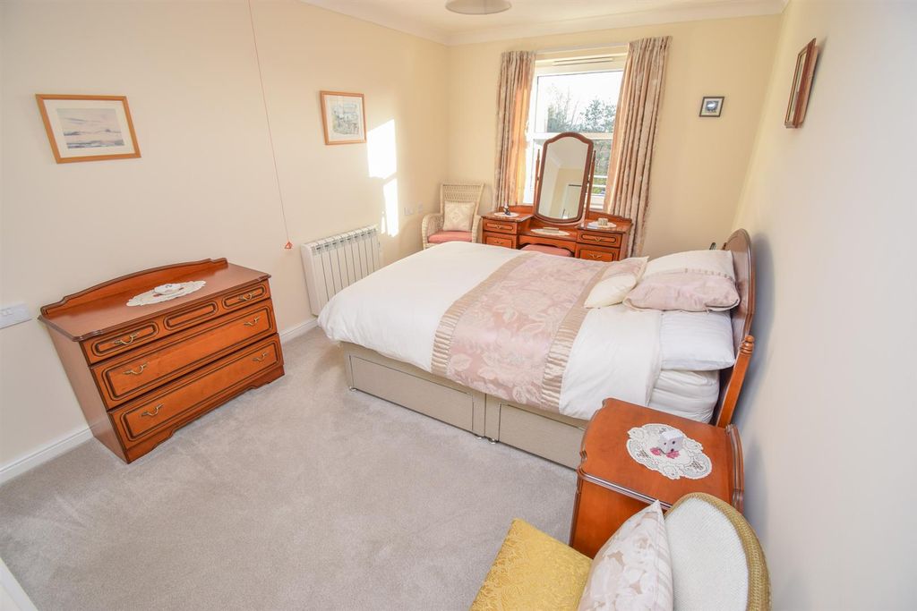 Additional image 14 of 2 bed flat for saleFlat 62, Clachnaharry Court, Inverness IV3