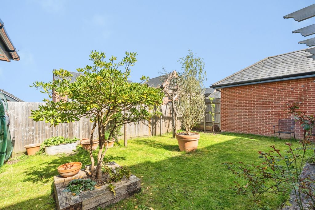 Additional image 12 of 5 bed detached house for saleHospital Road, Wellesley, Aldershot, Hampshire GU11
