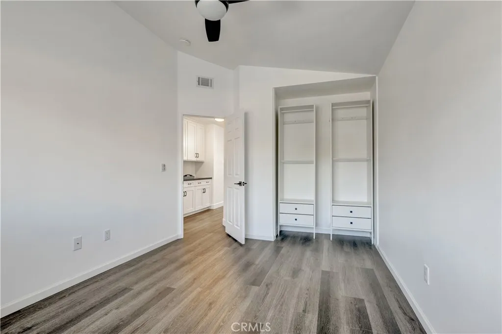 Additional image 36 of 28102 Bobwhite Cir Unit 3, Saugus, CA 91350