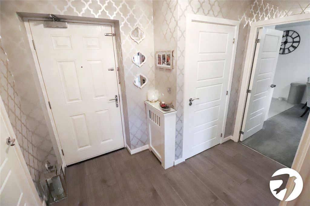 Additional image 5 of 2 bed flat for saleMorris Drive, Belvedere DA17
