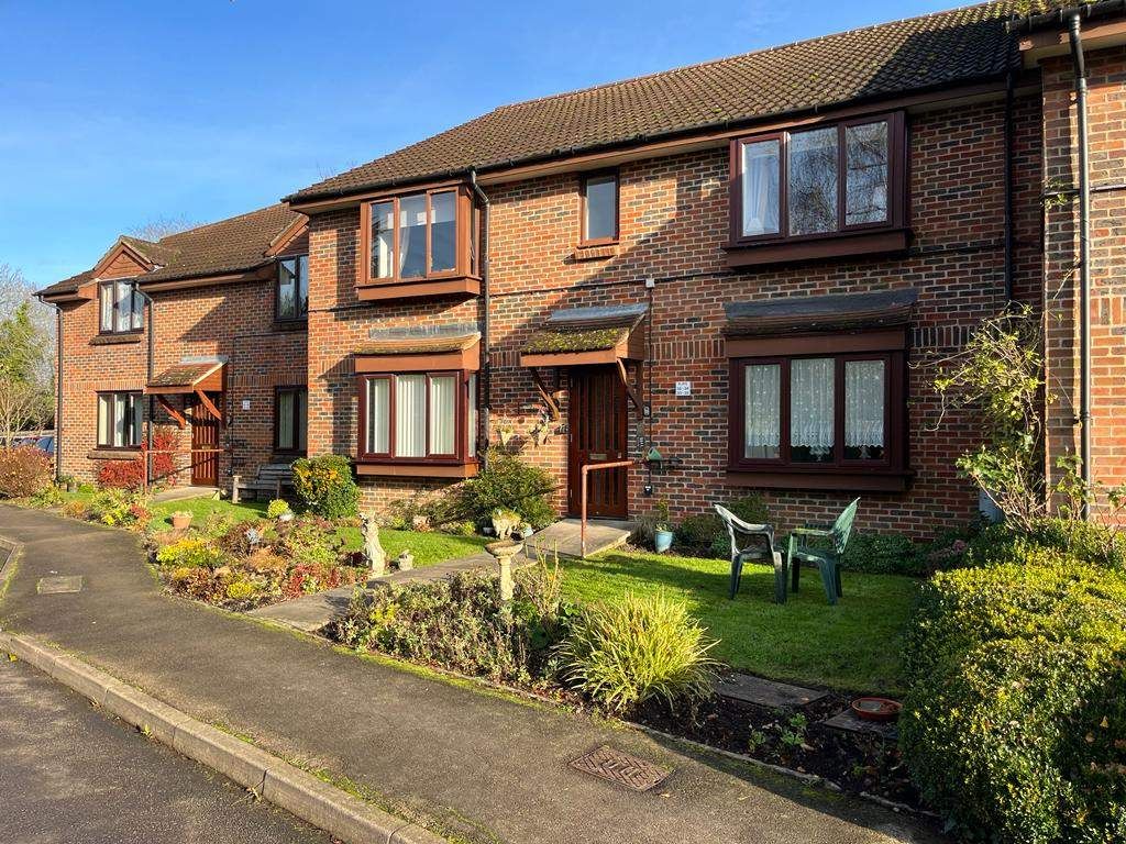 1 bed flat for saleHigh Street, Abbots Langley WD5
