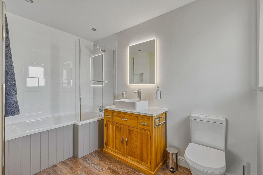 Additional image 27 of 6 bed detached house for saleFiddlers Green, Attleborough NR17