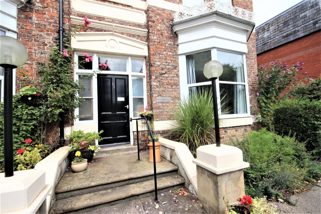 Additional image 10 of 1 bed flat for saleThe Crescent, Middlesbrough TS5