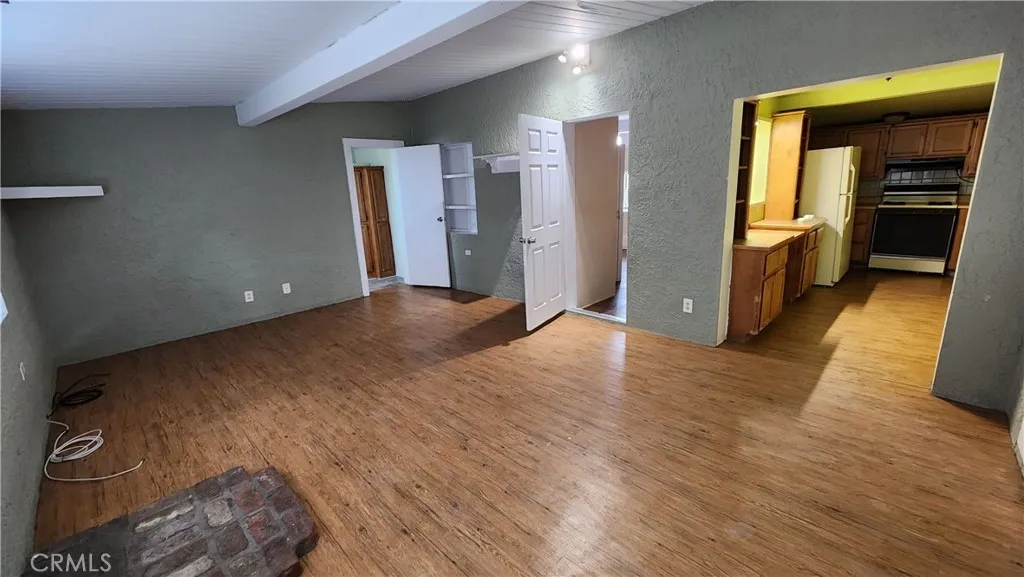 Additional image 5 of 30650 233rd St E, Llano, CA 93544