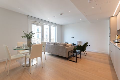 White City Living, Bowery Apartments, Fountain Park Way, White City W12