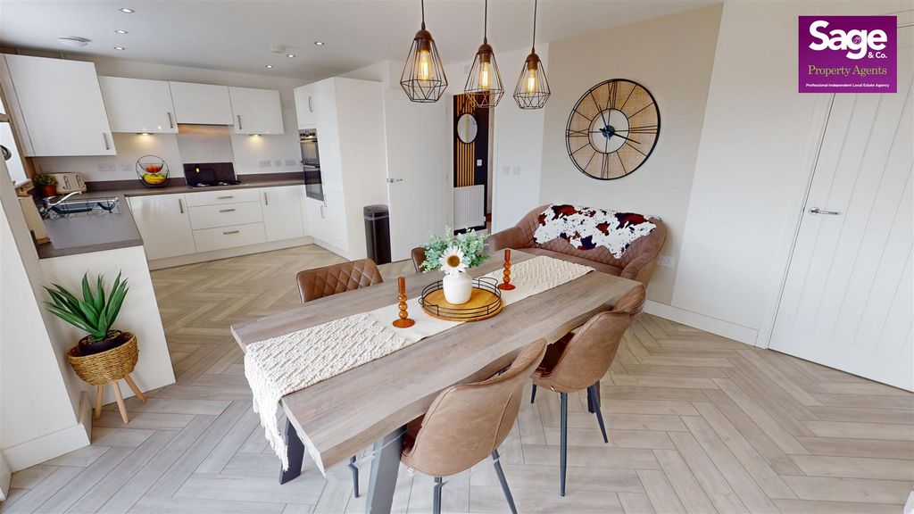 Additional image 7 of 4 bed detached house for saleHeol Lowri, Pontrhydyrun, Cwmbran NP44