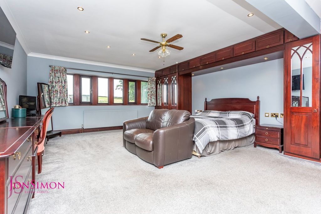 Additional image 27 of 5 bed detached house for saleRoundhill Road, Haslingden, Rossendale BB4