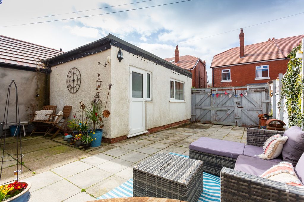 Additional image 8 of 6 bed semi-detached house for salePark Road, Lytham St Annes FY8