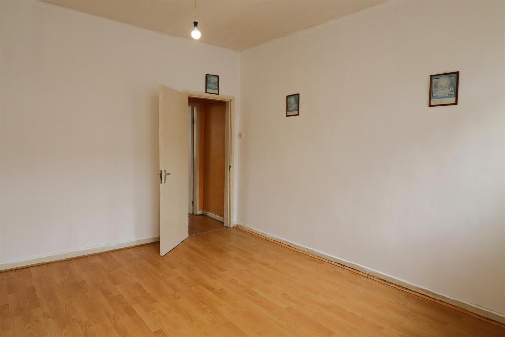 Rosefield Road B67 6DU photo 2