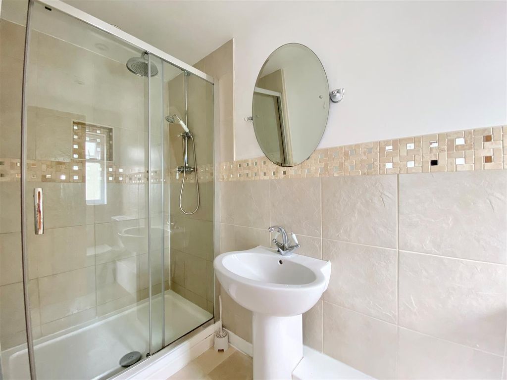 Additional image 21 of 4 bed detached house for saleThe Gardens, Higher Raleigh Road, Barnstaple, Devon EX31
