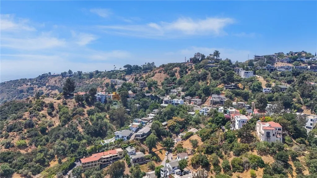 Additional image 120 of 7010 Loyal Trail, Los Angeles, CA 90068