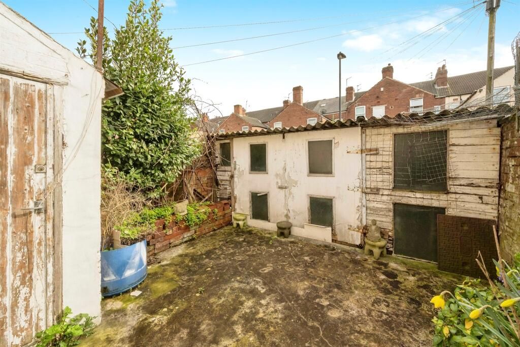Additional image 15 of 4 bed end terrace house for saleRainton Road, Doncaster DN1
