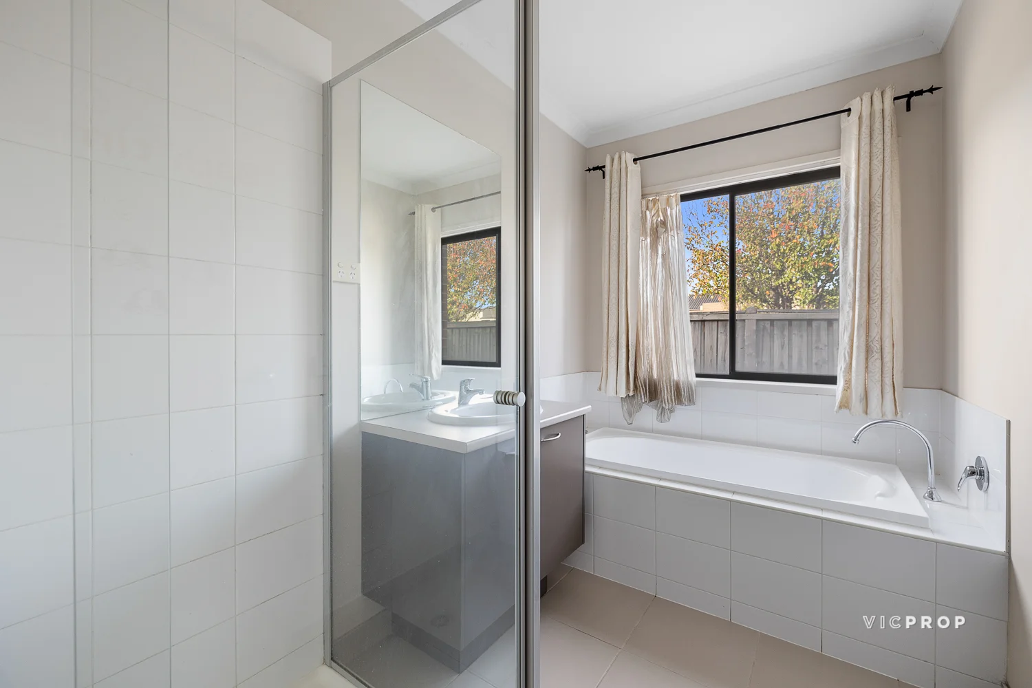 Additional image 10 of 2 Marlin Crescent, Point Cook VIC 3030