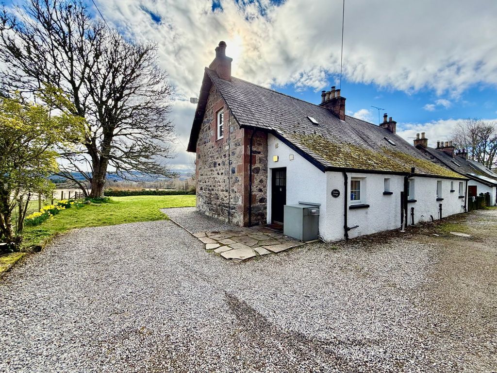 Additional image 2 of 2 bed cottage for sale4 Beaufort Farm Cottage, Kiltarlity, Beauly IV4