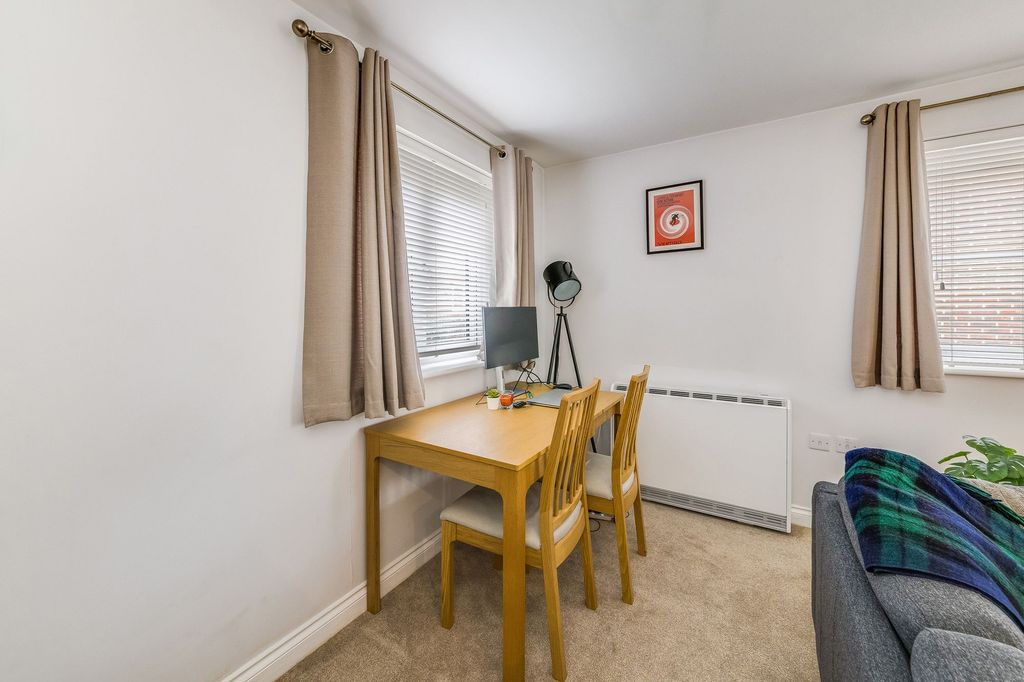 Additional image 7 of 1 bed flat for saleThames View, Abingdon OX14