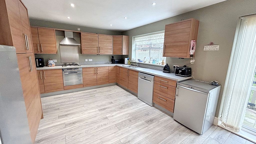 Additional image 3 of 6 bed detached house for saleGarcia Drive, Ashington NE63