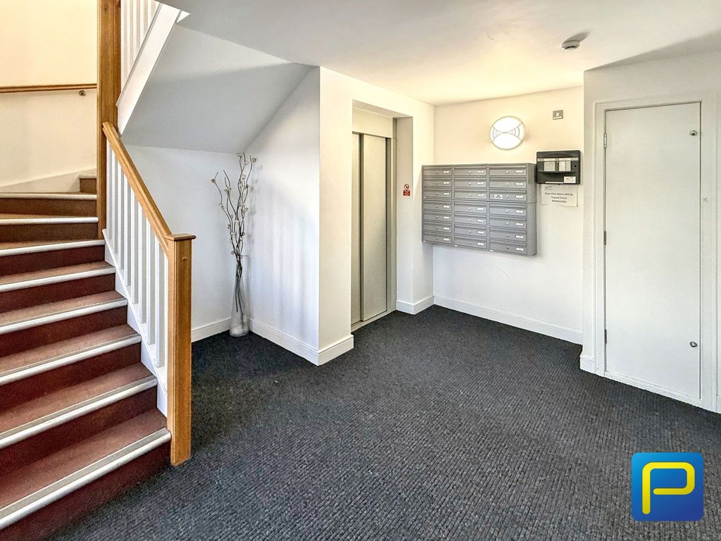 2 bed flat for saleThe Viking, Seahouses NE68 photo 5