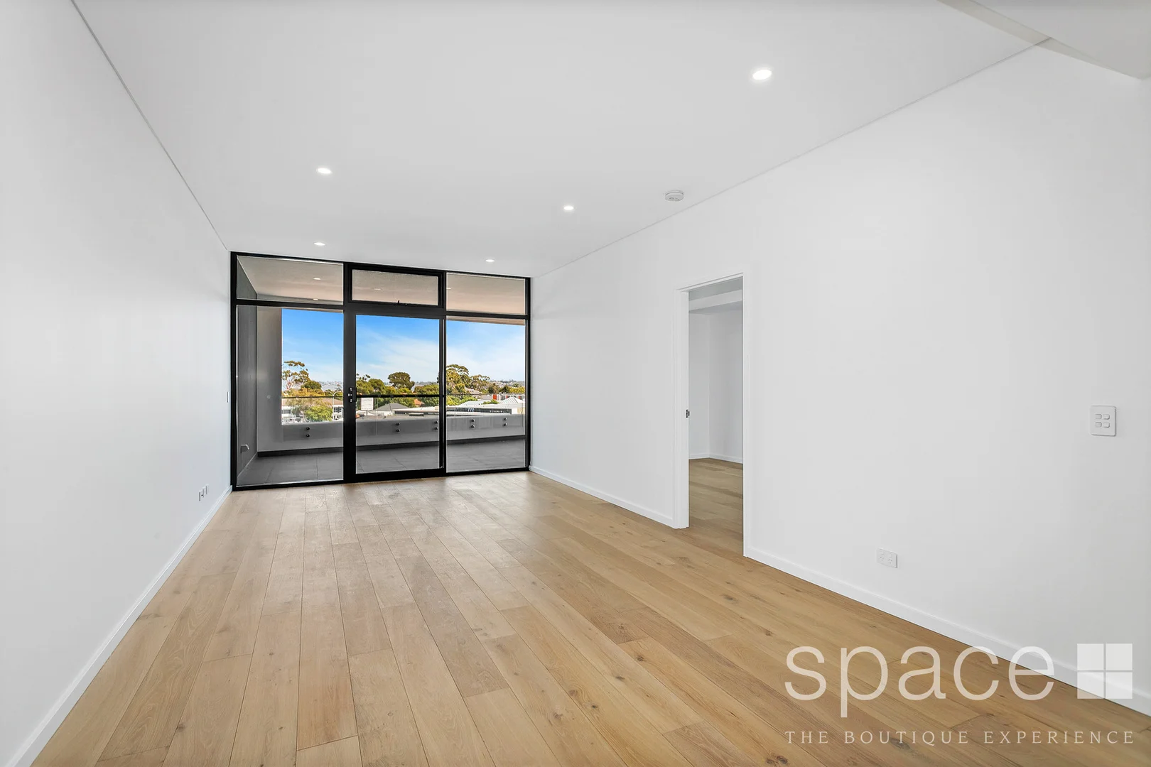 Additional image 9 of 302/22 Kearns Crescent, Ardross WA 6153