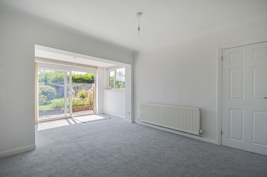 Additional image 9 of 3 bed semi-detached house for saleRees Close, Newport NP20