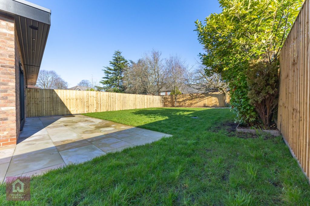 Additional image 28 of 5 bed semi-detached house for saleBrentwood Crescent, Altrincham WA14