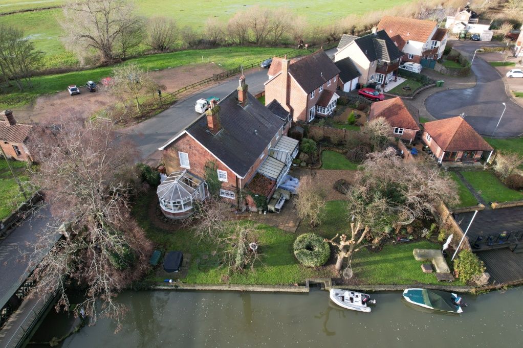 Additional image 28 of 6 bed detached house for saleGillingham NR34