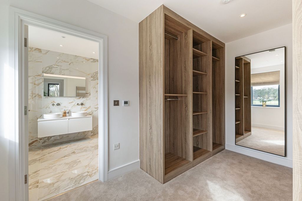 Additional image 16 of 4 bed detached house for saleCourtlands Park, Park Road, Banstead SM7