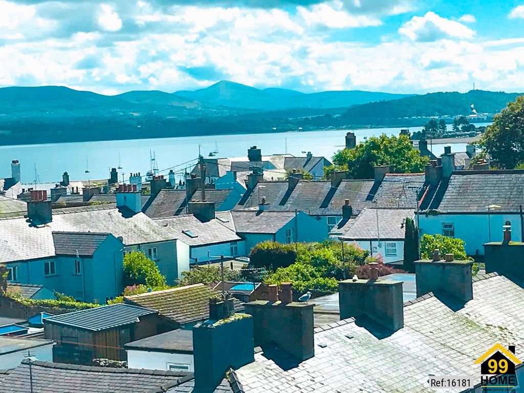 4 bed property for saleCrofton House, Beaumaris, Anglesey LL58