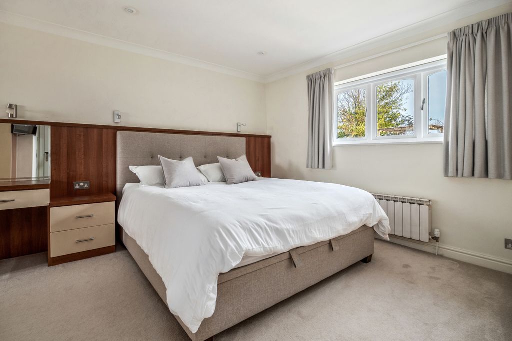 Additional image 13 of 4 bed detached house for saleSandlebridge Rise, Alderley Edge, Cheshire SK9