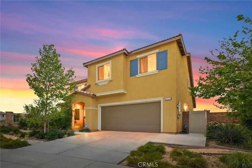 32521 Cumulus Ln, Winchester, CA 92596