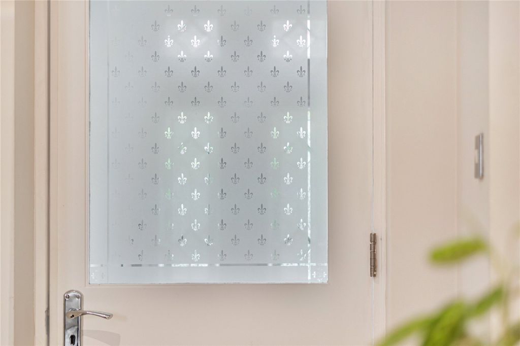Additional image 10 of 1 bed detached house for saleHawkswell Walk, Woking, Surrey GU21