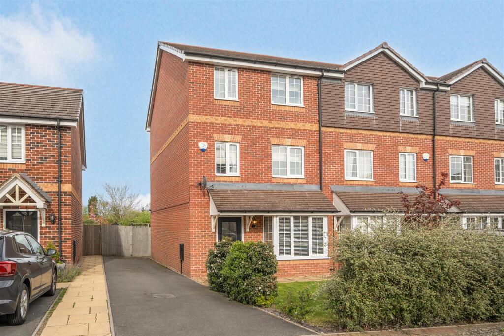 Barton Drive, Knowle