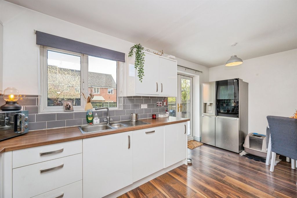 Additional image 7 of 4 bed end terrace house for saleCavendish Drive, Ashbourne DE6